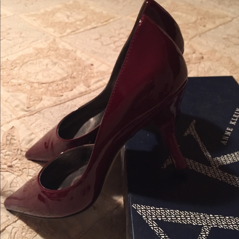 Anne Klein Red heels